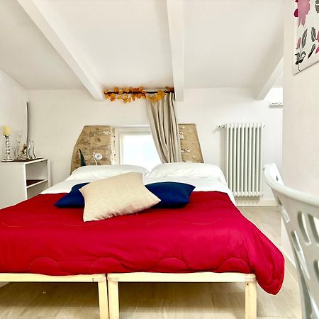 Dimora Di Charme Rooms & Apartments Peschiera del Garda Exterior photo