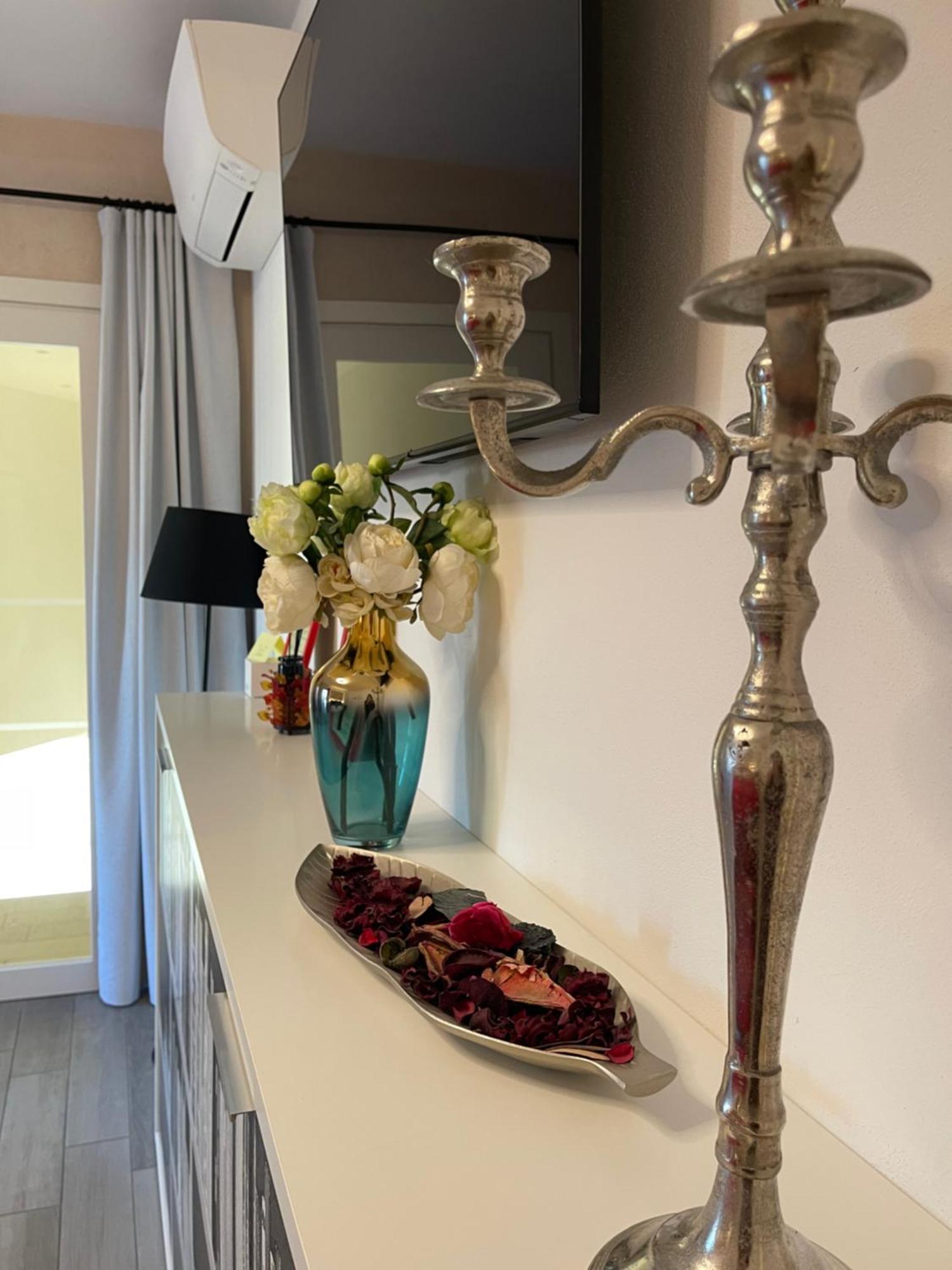 Dimora Di Charme Rooms & Apartments Peschiera del Garda Exterior photo